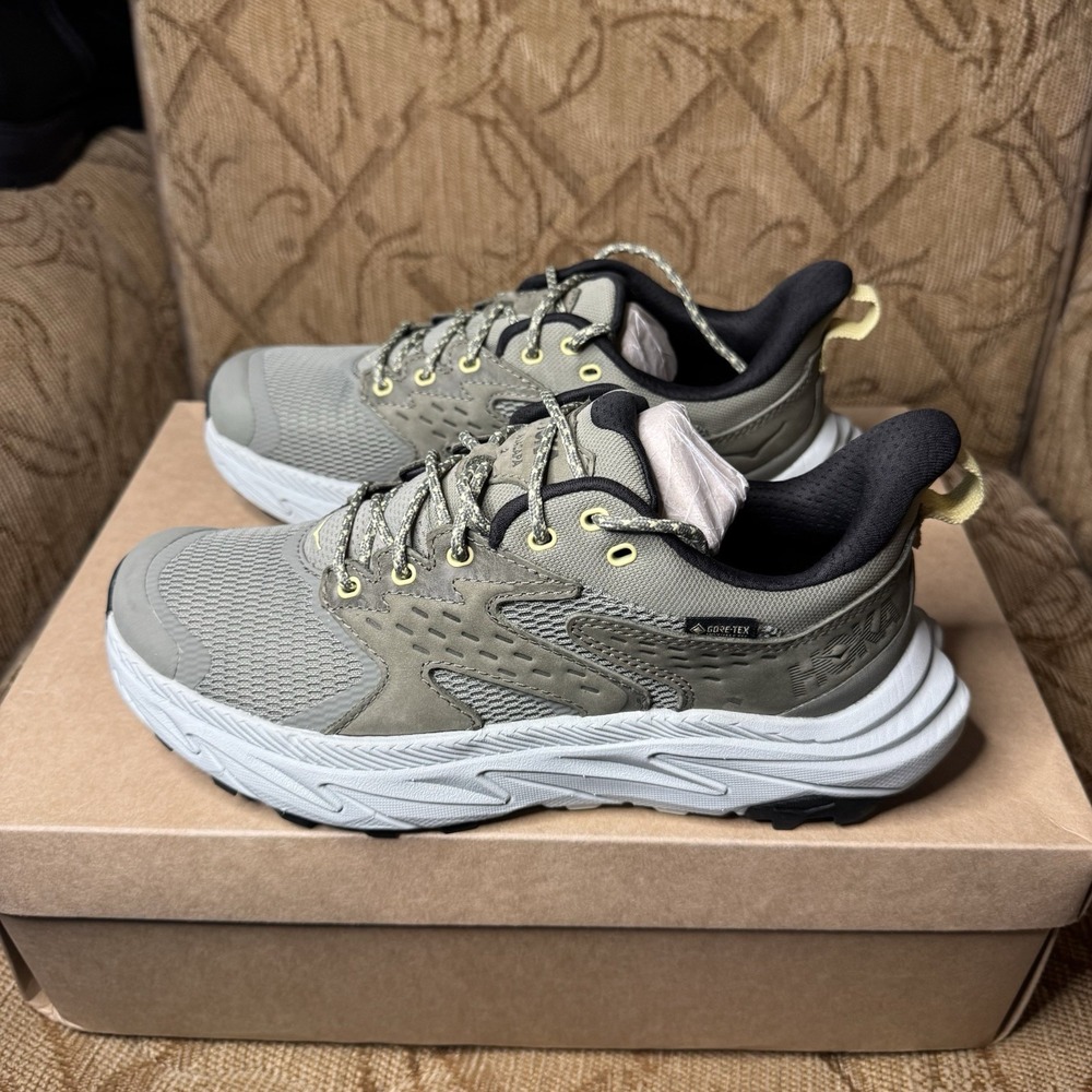 Hoka One One Anacapa 2 Low Hiking Shoe 1141630 OHMR Dune‎ Tan 5.5 MD Women's 7